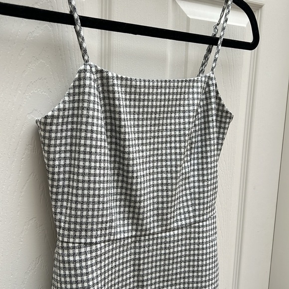 Aritzia dress | Wilfred plaid mini dress - Picture 2 of 12